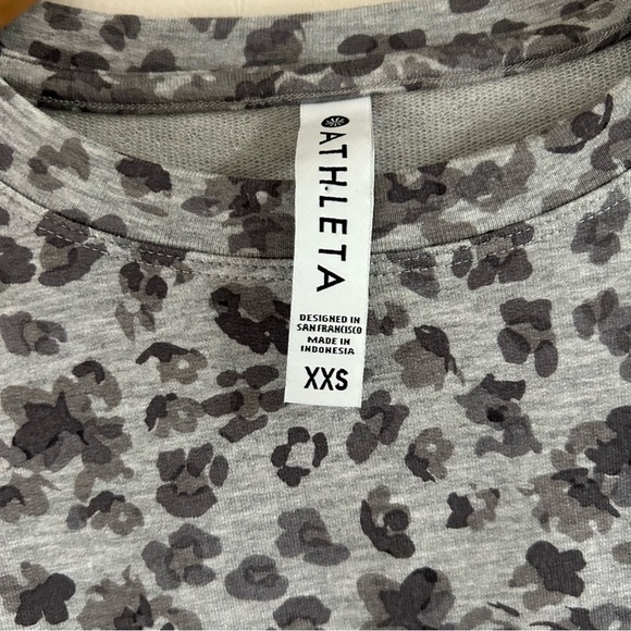 Athleta Studio to Street Sweatshirt in Heather Gray Libra sz XXS - Picture 3 of 4